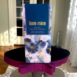 Terre Mere ‘Oil No More’ Botanicals Moisturizer